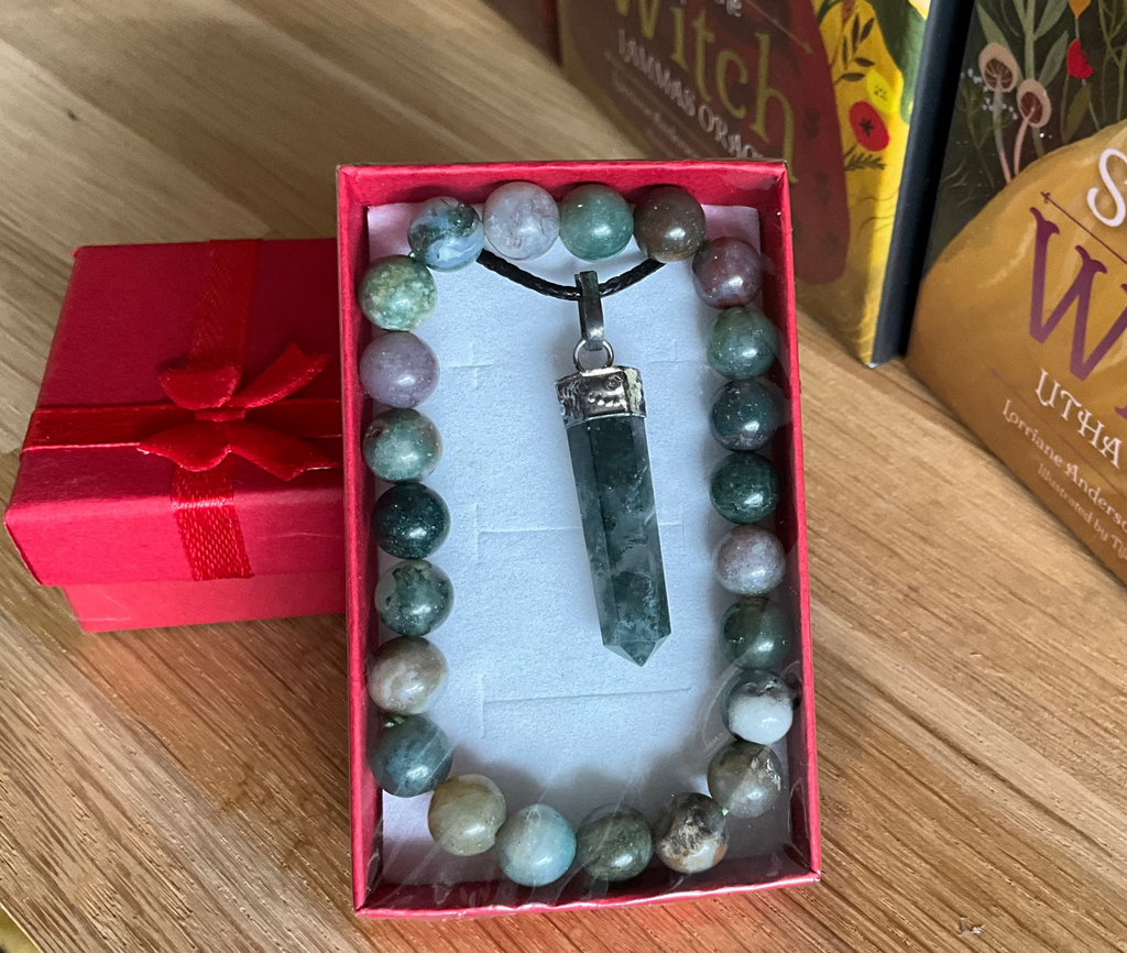 Assorted Necklace and Bead Bracelet Gift Boxed