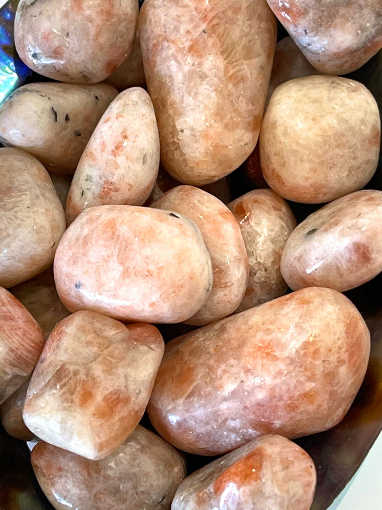 Tumbled sunstone - High Frequency Crystal - Premium Collection