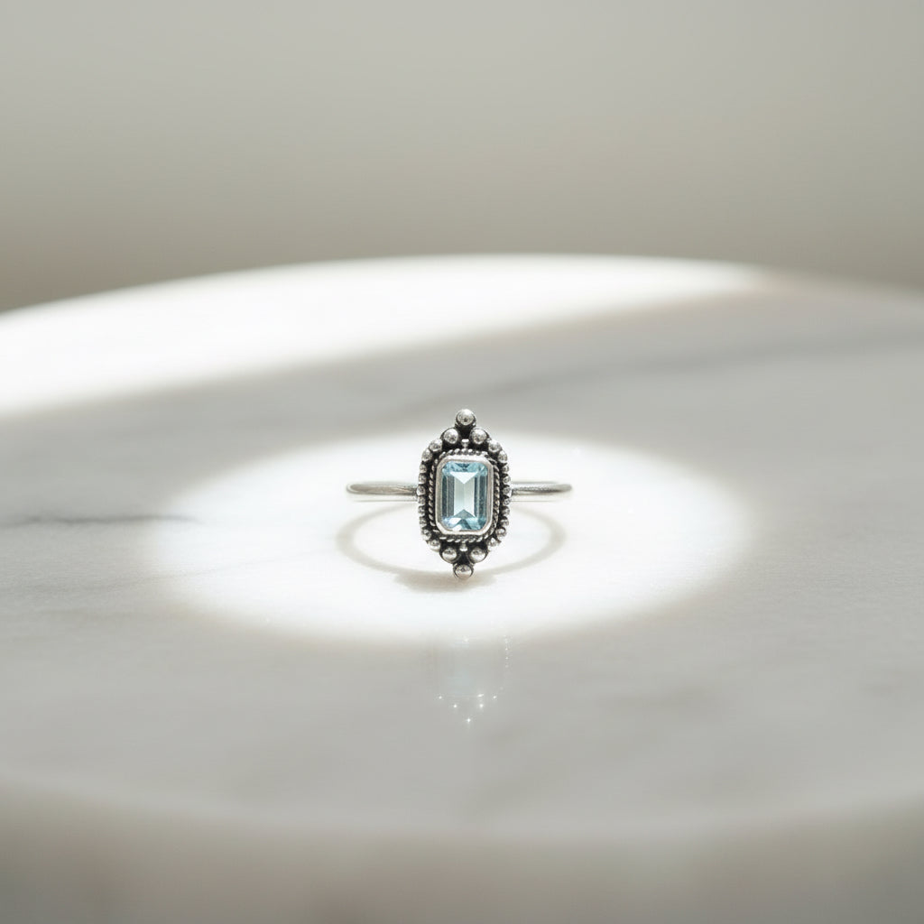 Sterling Sliver Blue Topaz - Size 12