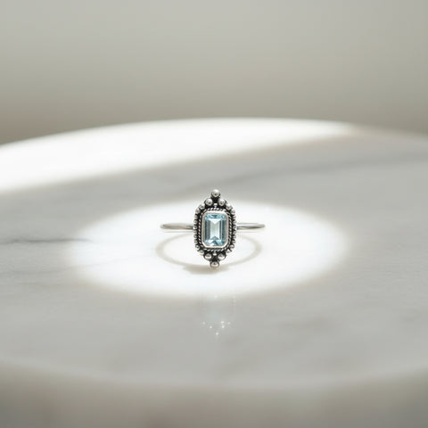 Sterling Sliver Blue Topaz - Size 12
