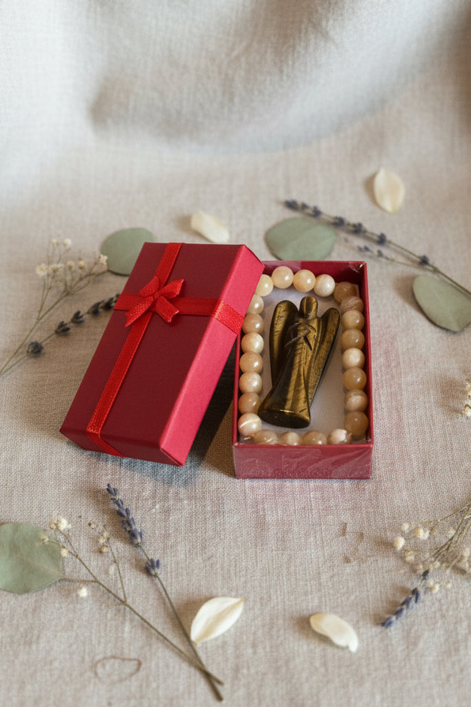 Tigers Eye Carved Angel and Yellow Calcite Bracelet Gift Pack