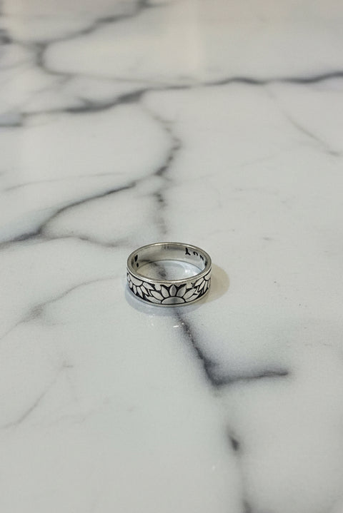Sterling Sliver Sunflower Ring - Size 8