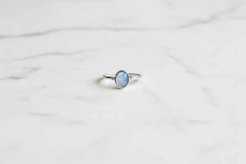 Sterling Sliver Blue Shell Oval Ring - Size 9